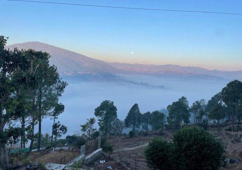 Hotel Maa Bhagwati Almora Exteriér fotografie